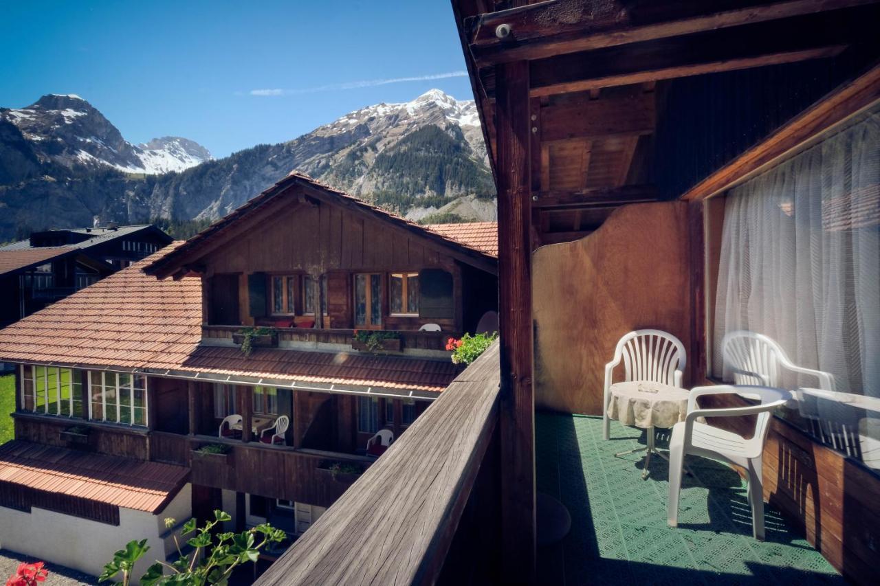 Hotel Alpina Kandersteg Luaran gambar