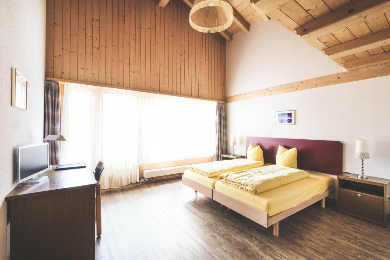 Hotel Alpina Kandersteg Luaran gambar