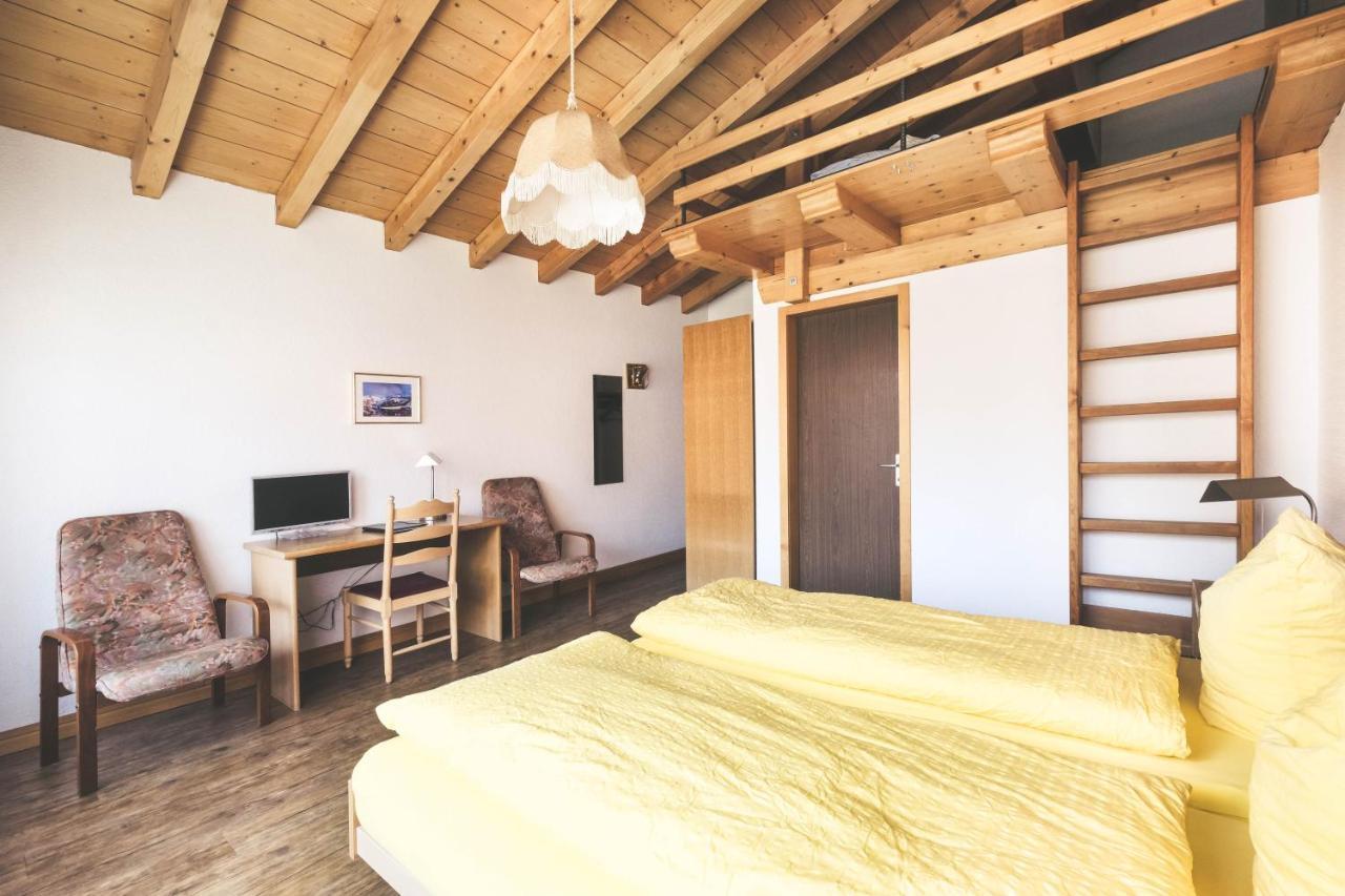 Hotel Alpina Kandersteg Luaran gambar