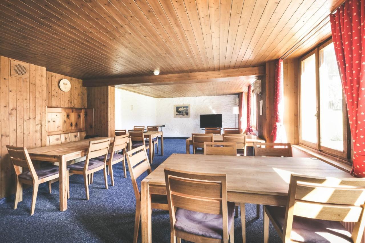 Hotel Alpina Kandersteg Luaran gambar