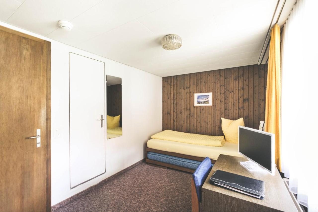 Hotel Alpina Kandersteg Luaran gambar