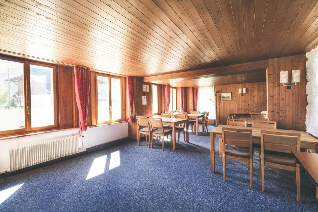 Hotel Alpina Kandersteg Luaran gambar